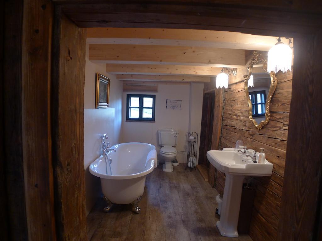 Heuholzmuehle Privatzimmer Elixhausen Kamer foto