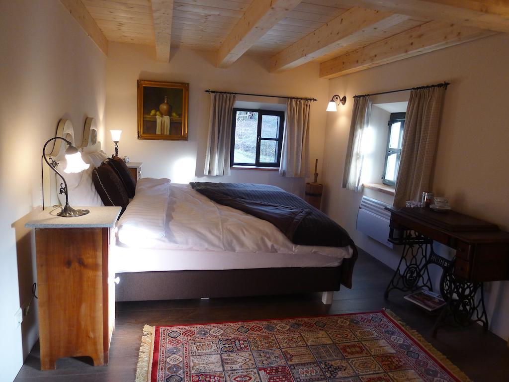 Heuholzmuehle Privatzimmer Elixhausen Kamer foto